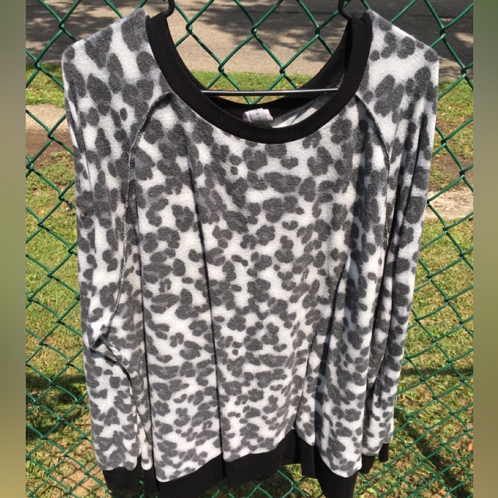 Gray Cheetah/Leopard Sweater